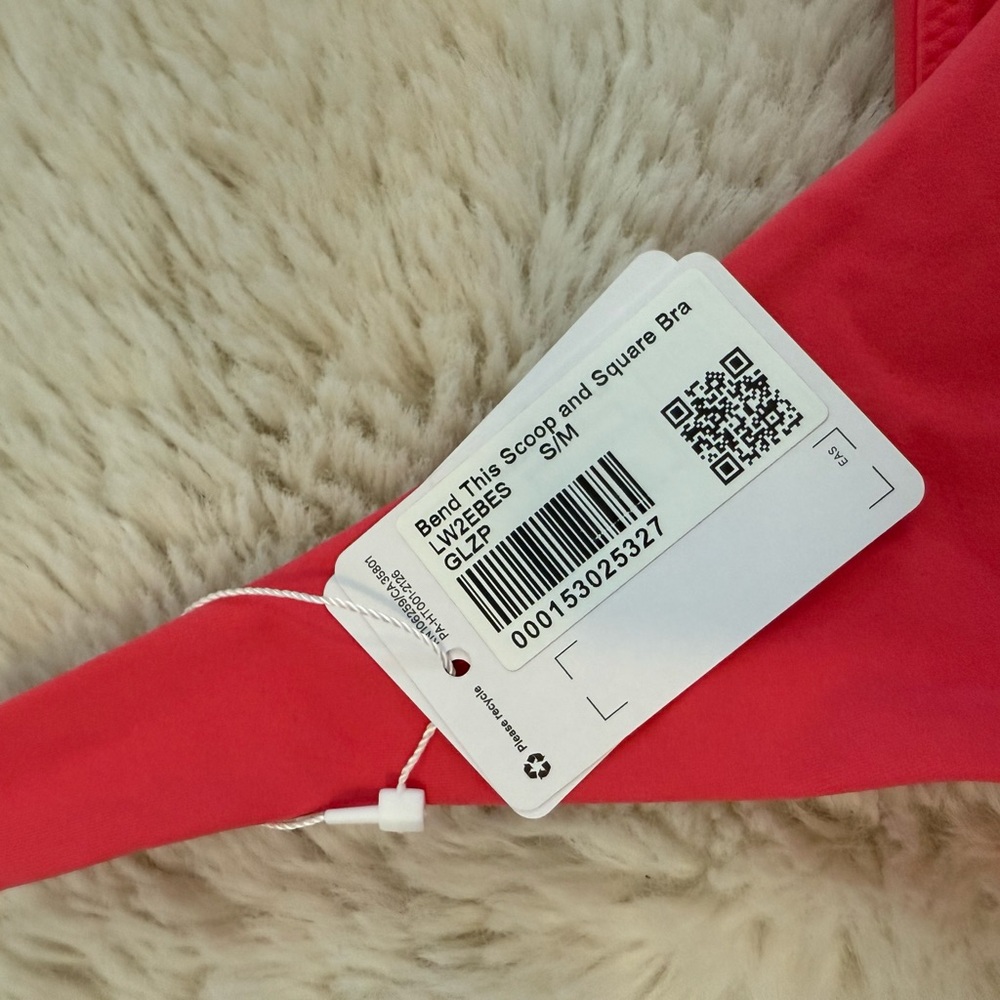 Lululemon Sports Bra (S/M) *New w/ tags - Picture 3 of 6